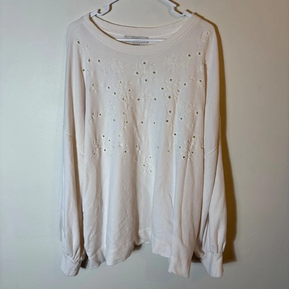 LOFT PLUS Embroidered Eyelet White Sweatshirt Pullover Lightweight‎ Size 24/26